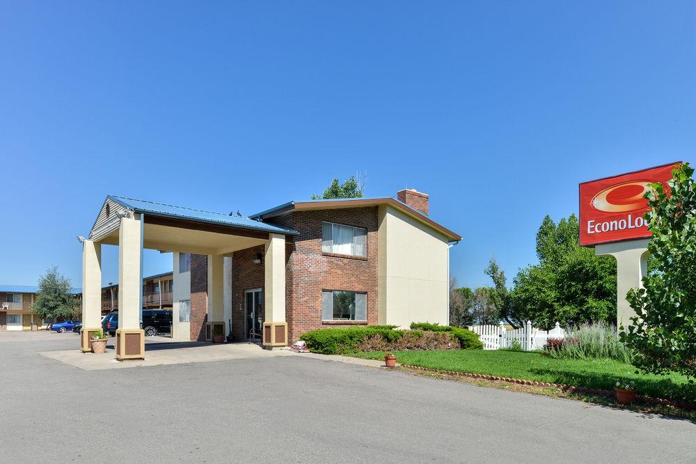 Rodeway Inn Brush Exterior photo