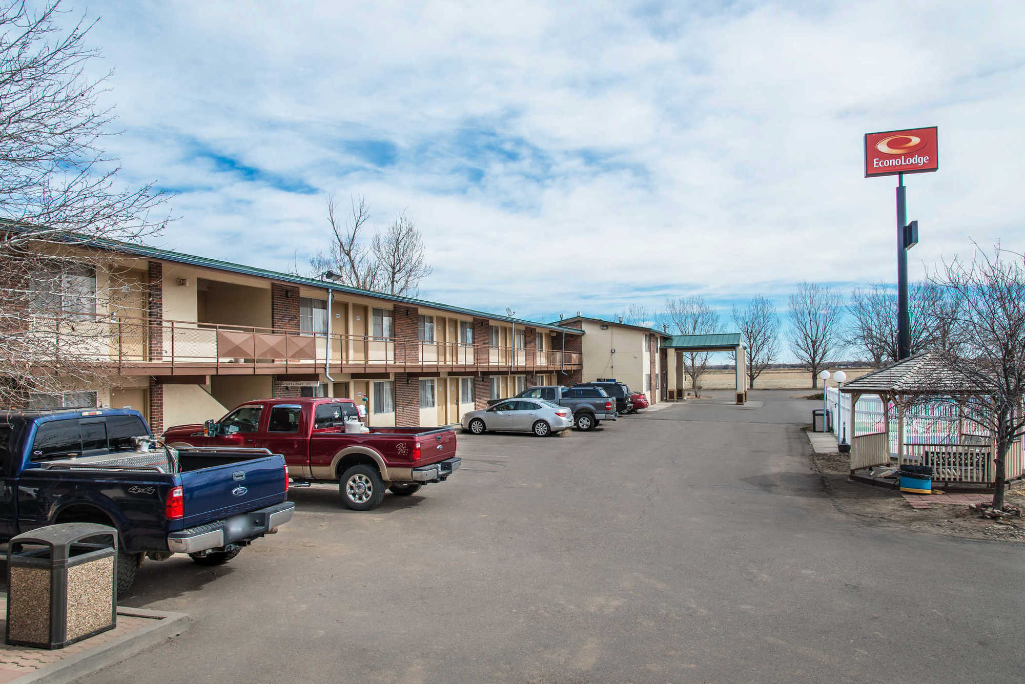 Rodeway Inn Brush Exterior photo